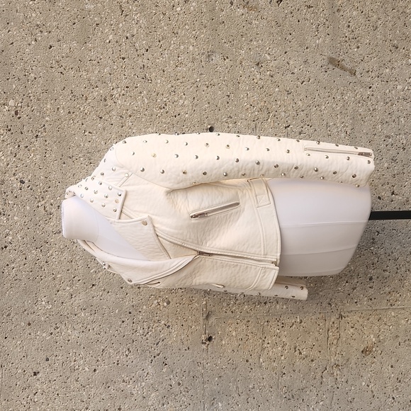 Zara white leather jacket with studs - Picture 4 of 16